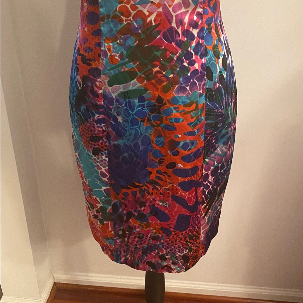 Boston proper vivid print size 6 dress adjustable straps - Picture 3 of 9